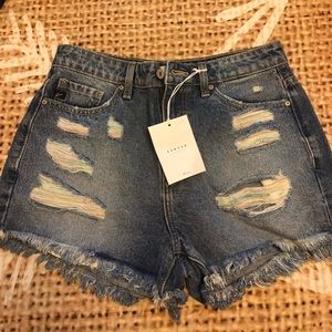 NWT KanCan Jean shorts